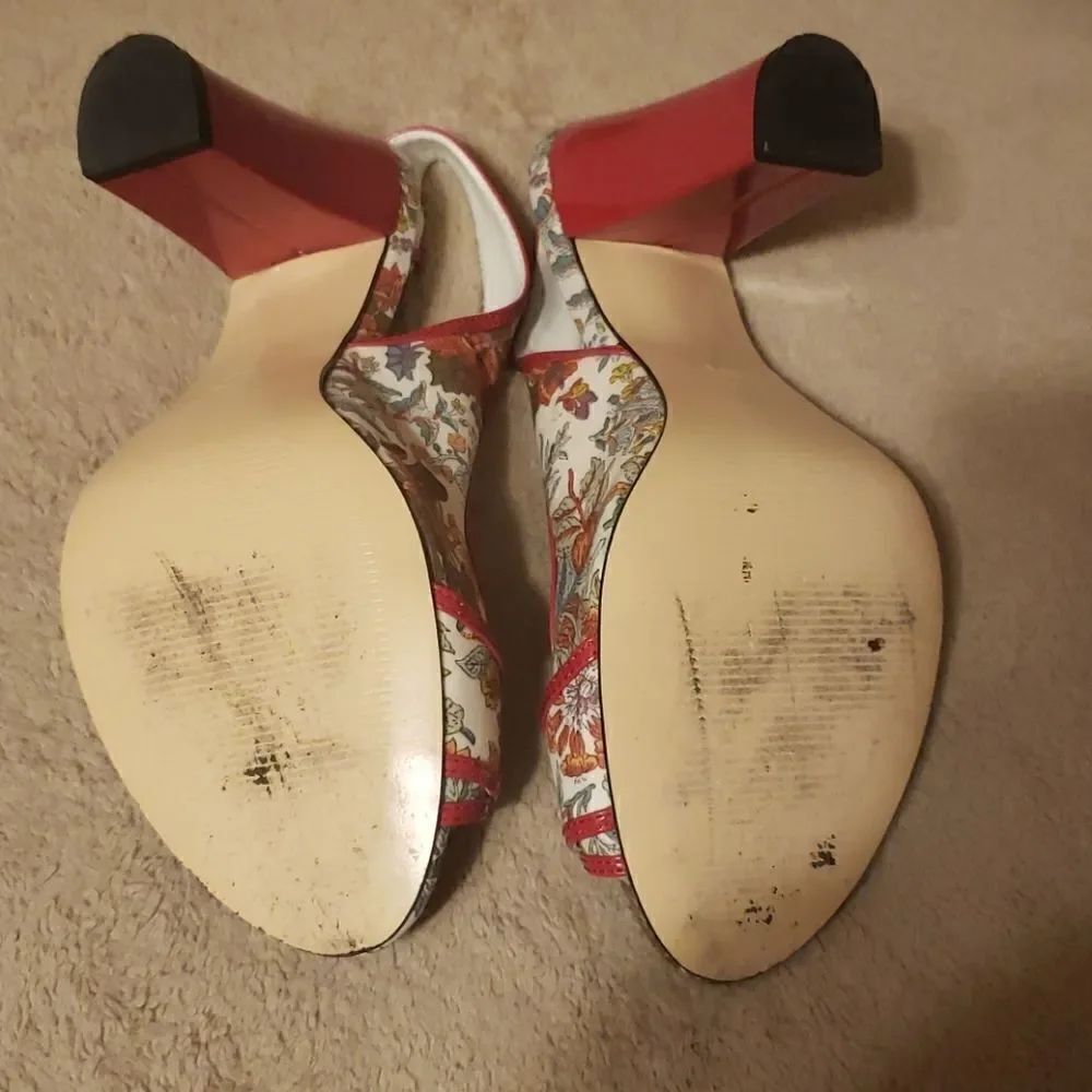 MIA Slingback Heels. Size 8 - Picture 3 of 7